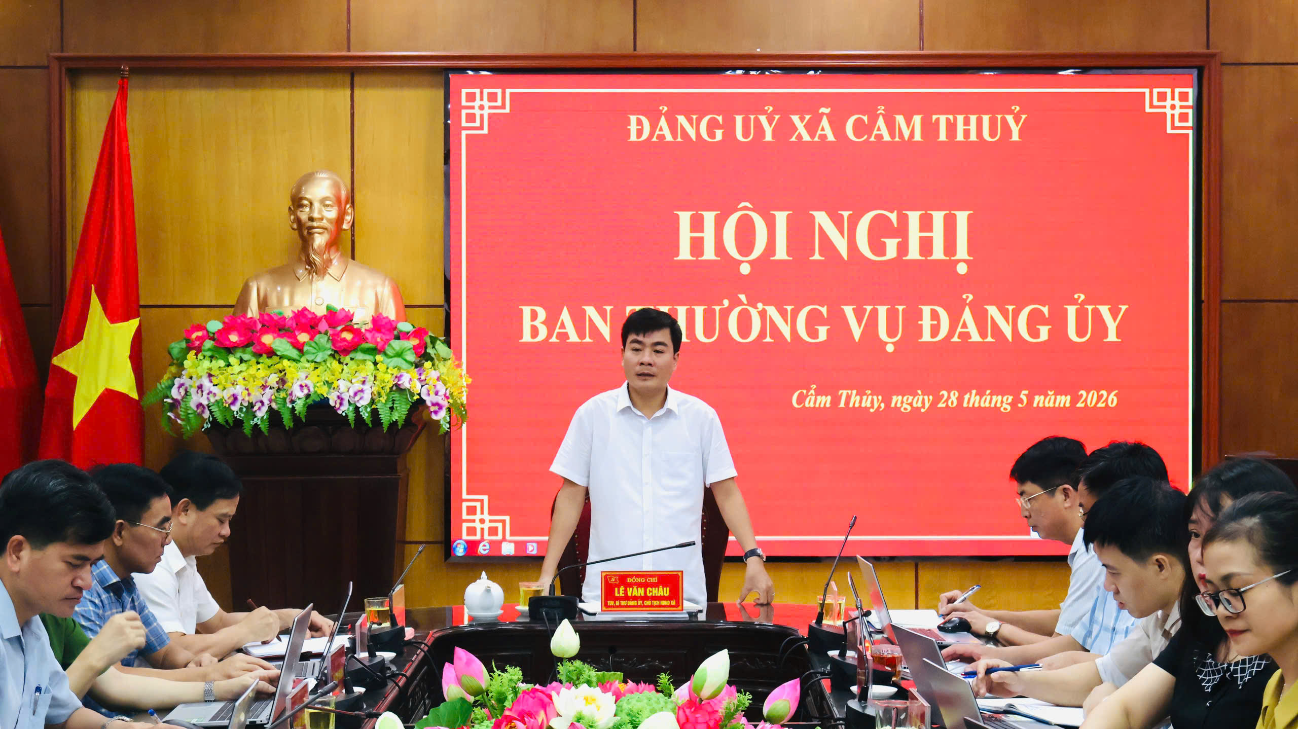 Anh-tin-bai